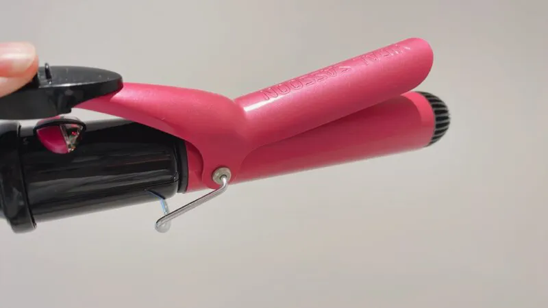 口コミ】ヴィダルサスーンのコテは巻きにくい？32mmピンクカール