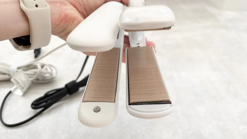 比較】パナソニックナノケアvs絹女！どっちのアイロンがおすすめ？違い