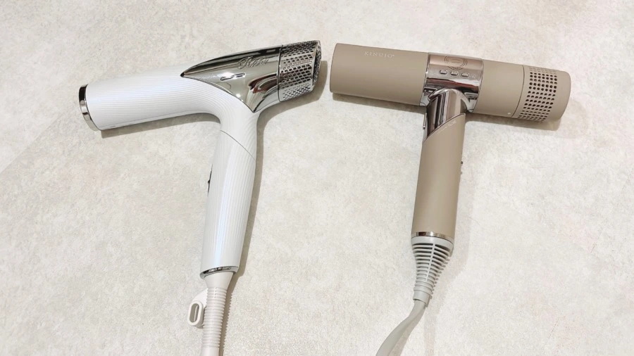 【美品／訳あり】絹女　ヘアドライヤー 美品／訳あり】絹女 ヘアドライヤー 美容家電