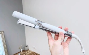 ReFa ストレートアイロン プロ ベージュ 新品同様 ReFa ストレート