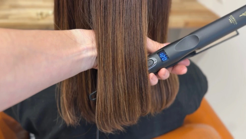 美容室専売のストレートアイロンおすすめ！縮毛矯正や業務用ヘア