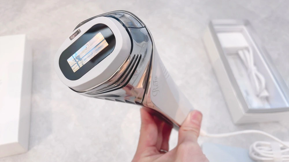 ReFa EPI COOL リファエピクール ReFa光美容器初の冷却機能で、ハイパワーながらも快適に「ReFa